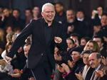 Modekonge. Designer Jean Paul Gaultiers signaturparfume er Le male med den kendte flakon, der forestiller en torso. 