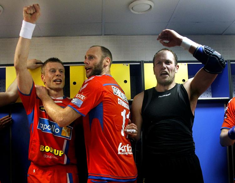 vindere. AG København gik videre til finalestævnet i klubhåndboldens fineste turnering med en samlet sejr på 62-59. Det blev fejret i omklædningsrummet. 