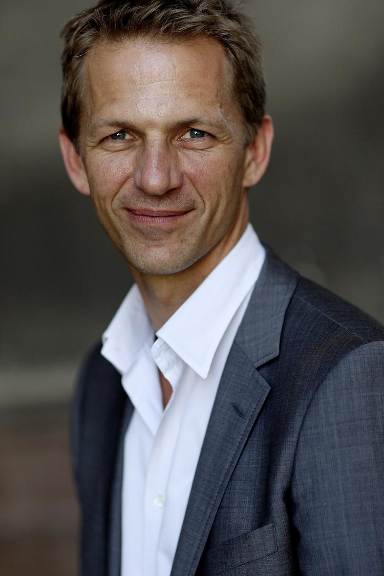 Kritiker. Børsens ansv. chefredaktør mener, at 1. maj burde være en regulær arbejdsdag og dermed en hyldest til de rigtige arbejdere. 