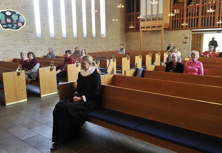 BESPARELSER. Provst Johanne Haastrup er en af dem, der får til ansvar at afskedige kirkefunktionærer i forbindelse med kirkelukningerne i København. 