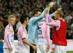 FORMSTÆRKE. Wass (t.v.), Andersen i (i midten) og Kahlenberg (i rød overtrækstrøje) træner sig på til den danske EM-trup efter et godt forår i den franske liga. Landstræner Morten Olsen udtager EM-truppen senest 29. maj. 