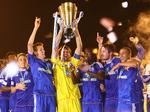 skadet. Førstemålmanden fra Dyanmo Kijev, der her har vundet den ukrainske Super Cup, Oleksandr Shovkovskiy, er ude af EM-truppen. 