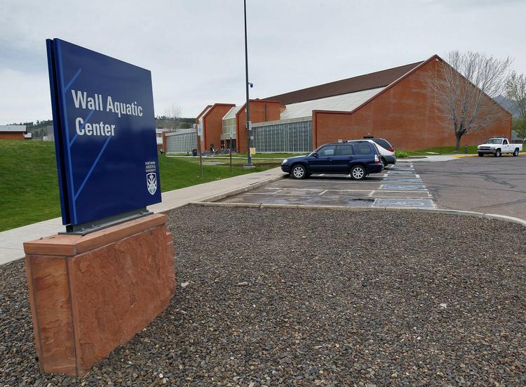 flagstaff. Svømmehallen i Flagstaff bliver også rammen om det danske OL-holds træningslejr i denne måned. 