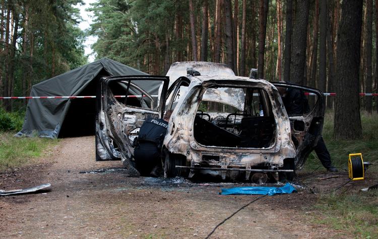 Tragedie. Ifølge den tiltalte far forsøgte han at tage sit eget liv efter at have stukket ild til sine døtre. 