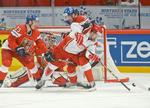 Skuffelse. Det danske ishockeylandshold var snublende tæt på en sejr over Tjekkiet, men manglende effektivitet kostede dyrt. 