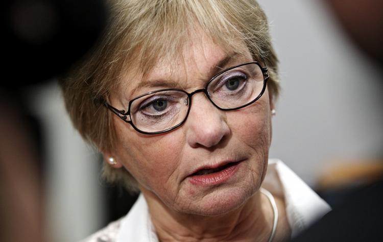 Alternativ. »Hvis Enhedslisten siger fra, vil vi med glæde møde op - med skarpe krav, selvfølgelig«, siger Pia Kjærsgaard. (DF) 