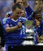VELKENDT. Fire gange har John Terry prøvet det før; at vinde FA Cup-finalen med Chelsea. I 2000, 2007, 2009 og 2010, hvor billedet er fra. 