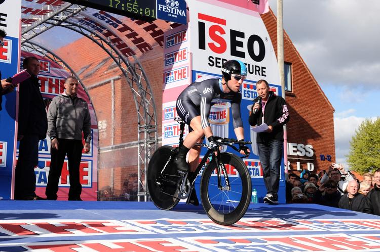 Favorit. Hvis feltet kommer samlet til målet i Herning, så er Mark Cavendish en af de helt store favoritter til sejren på 2. etape. 