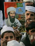 tilhængere. Årsdagens for Osama bin Ladens død blev blandt andet markeret af tilhængere i byen Quetta i Pakistan 2. maj. Det var netop årsdagen for terrorlederens død, som ifølge de amerikanske myndigheder skulle bruges til et nyt angreb på USA. 