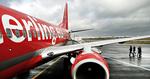 LUFTKAMP. To flyselskaber kæmper om muligheden for at flyve på de danske indenrigsruter efter Cimber Sterlings konkurs. 