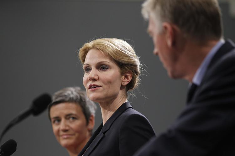 PLAN. Regeringen vil gennemføre reformer for at sikre gode job, fremgang for familiernes økonomiog en tryg velfærd. 