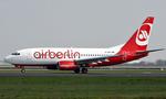 Frustration. Airberlin har planlagt sin rutetrafik efter, at Berlins nye lufthavn åbner 3. juni. Men nu er indvielsen udskudt på ubestemt tid. 