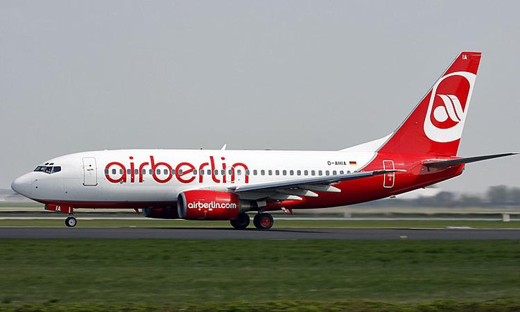 Frustration. Airberlin har planlagt sin rutetrafik efter, at Berlins nye lufthavn åbner 3. juni. Men nu er indvielsen udskudt på ubestemt tid. 