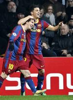 Trøjer. Føtex sælger kopier af FC Barcelonas trøjer med et spansk flag på brystet. Her ses de originale trøjer. (Arkivfoto) 