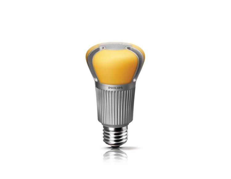 Lys. MyAmbiance 12W-pæren svarer til de gamle 60-watt-pærer og lover op til 25.000 brændetimer. 