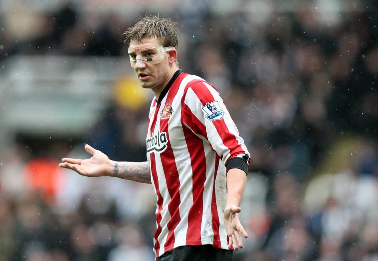 skifte. Nicklas Bendtner skal finde sig en ny klub, da hverken Arsenal eller Sunderland har vist den store interesse i at forlænge danskerens ophold. 