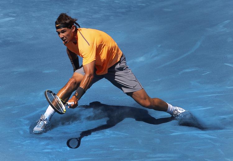 blåt. Rafael Nadal fik et af sine sjældne grusbanenederlag på det blå grus i Madrid i denne uge. 