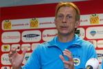 Bejler. Christoph Daum vil hente Christian Pouilsen til den tyrkiske storklub, der jagter endnu et mesterskab. Arkivfoto. 