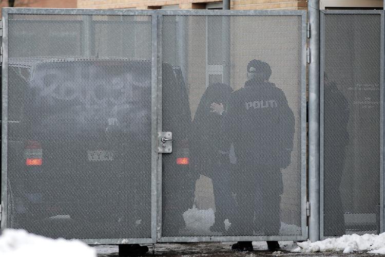 TERRORSAG. En af de tiltalte fotograferet ved Retten i Glostrup 