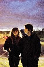 natblomst. På det fjerde  album fra duoen Beach House  fortsætter Alex Scally og Victoria Legrand med at træde deres helt egne stier gennem  natten. 