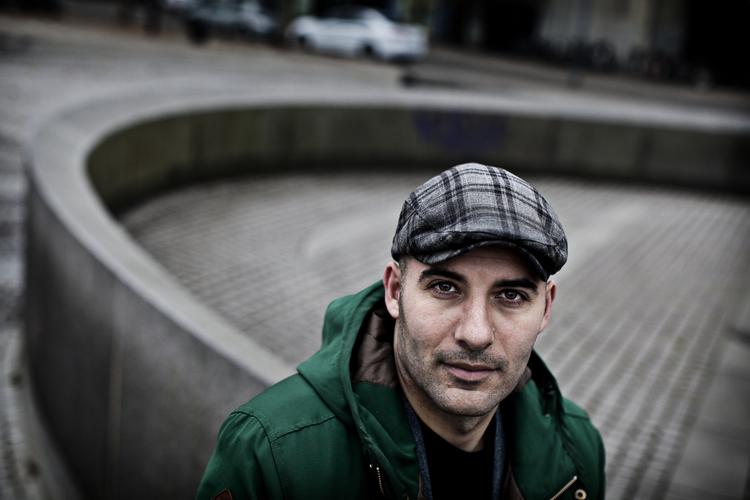 Lars Aslan Rasmussen kritiserer partifællerne på Christiansborg. 