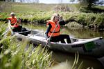 garanti. Ida Auken, her forrest under en kanotur i Susåen i sidste uge, garanterer, at de forslag, hun modtager fra danskerne, rent faktisk vil blive brugt og ikke forsvinder i cyperspace. 