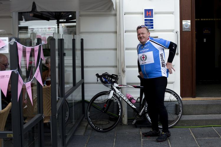 Green. Han er grøn, og nu har han titlen til at bakke det op. Her ses Lars Løkke Rasmussen i Herning tidligere på måneden i forbindelse med Giro D'Italia, som tog fart i det jyske. 