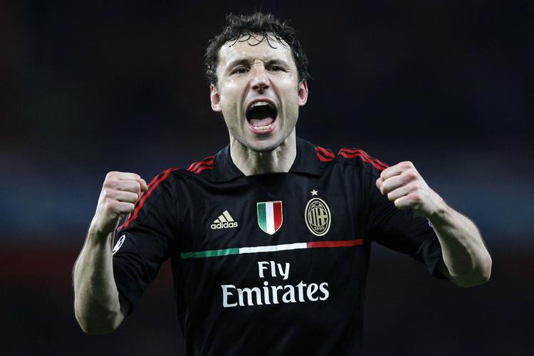 GENERATIONSSKIFTE. Med også  35-årige Mark van Bommel på vej væk er AC Milan i gang med en gevaldig foryngelseskur. 