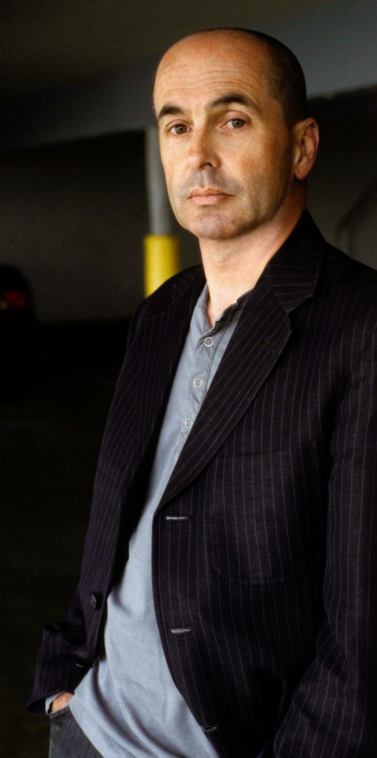 narkoprosa. Don Winslows eksperimenterende krimi skal snart filmatiseres af ingen ringere end Oliver Stone. 