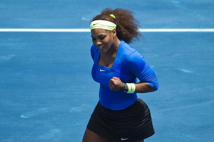 Klasse. Når Serena Williams spiller på højeste niveau, så kan selv ikke verdens på papiret bedste følge med. 