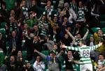 Hyldet. Celtic lukkede sæsonen med at holde fest med Hooper i hovedrollen. 