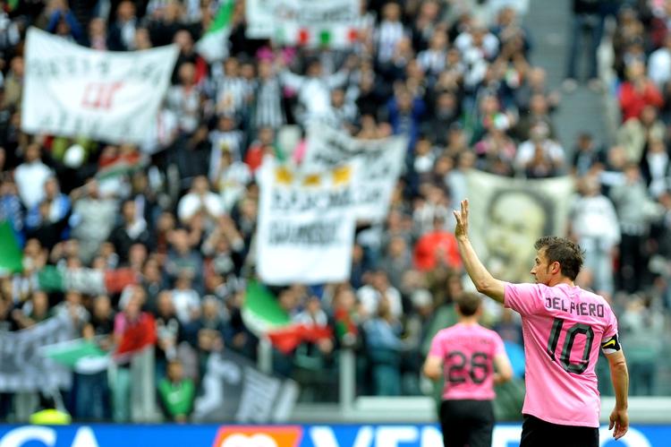 Exit. Efter 704 kampe og 290 mål stopper Del Piero i Juventus. 