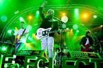 Blanding. Mange forskellige stilarter har fundet vej til The Eclectic Monikers album, men ikke alle fungerer lige godt. 