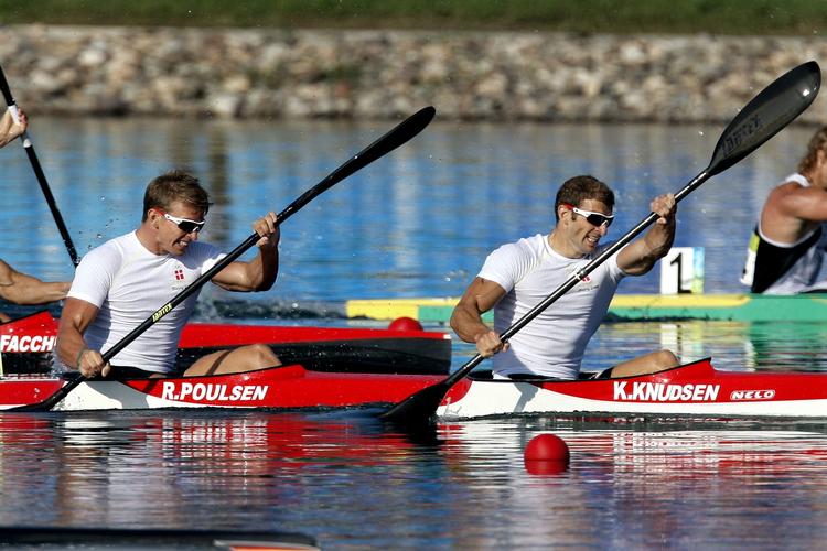 SUCCES. I Beijing vandt Rene Poulsen (tv.) og Kim Wraae Knudsen OL-sølv i toerkajak. Nu har de succes i andre klasser. 