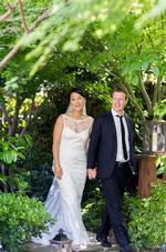 Sådan. Mark Zuckerberg lagde dette billede ud på sin Facebook-profil af sig selv og sin hustru Priscilla Chan. 