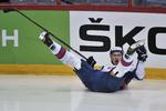 OPSA. Selv om Miroslav Satan er røget på halen, endte Slovakiet øverst mod Tjekkiet. 