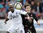 Klasse. Dame N'Doyes fysik passer perfekt til Premier League. 