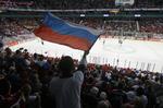 13.242. Til finalen mellem Rusland og Slovakiet var der næsten udsolgt. Blot 107 sæder stod tomme. 