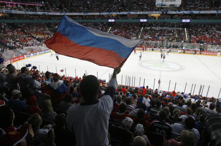 13.242. Til finalen mellem Rusland og Slovakiet var der næsten udsolgt. Blot 107 sæder stod tomme. 