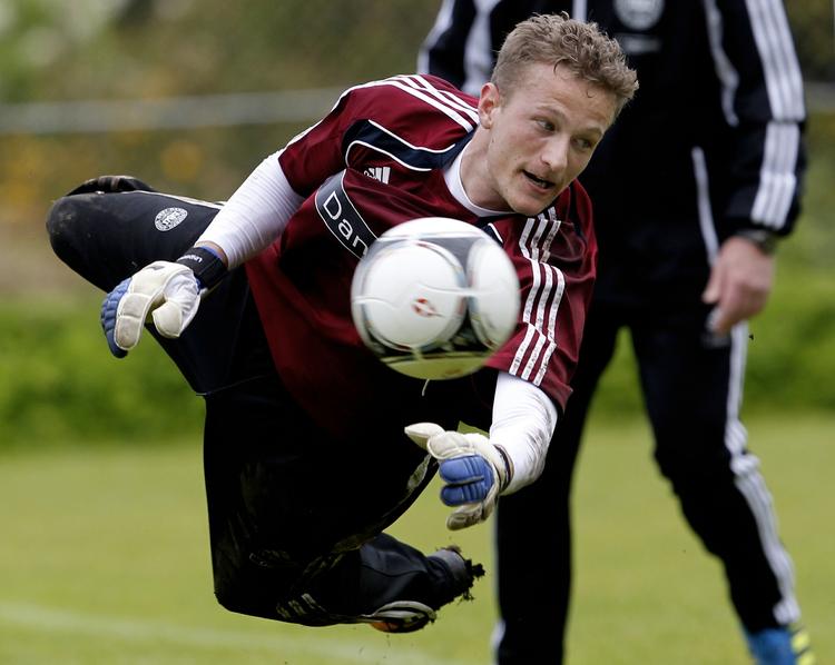 3'er. Lige nu har Lindegaard status som reserve for reserven. 