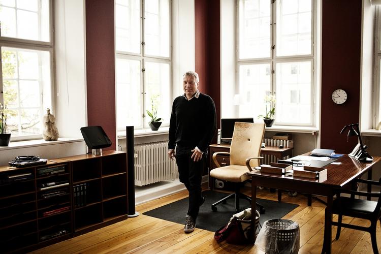 Optimist. Hvis filmene er gode nok, vil danskerne gerne se film med skuespillere med anden etnisk baggrund, siger kulturminister Uffe Elbæk. 