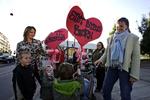 Klassekamp. Det er rystende, at socialdemokrater, der gik til valg på 'velfærd frem for skattelettelser', nu mener, at den byrdefordeling, som VKO har efterladt efter 10 års hærgen, er udtryk for den højeste retfærdighed. 