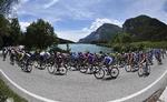 OPAD. I dag venter der Giro-feltet en af de mere krævende udfordringer i Dolomitterne. 