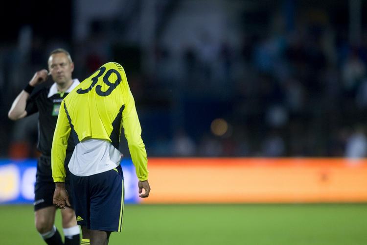 udslukt. Brøndby fortsatte den skuffende nederlagskurs i sæsonens sidste kamp. 