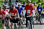 HJELMKRAV. Alle skal bære hjelm, men derudover må man stille op på hvilken som helst cykel, så længe man selv orker at trampe den 112 km. 