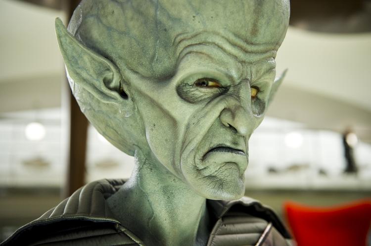 Intergalaktisk. Med 'Men in Black 3' har Rick Baker fået mulighed for at udleve endnu en af sine drengedrømme - at lave retrorumvæsener. 