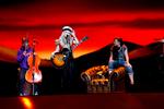 Finaleplads. Danske Soluna Samay sang sig i går aftes i finalen i Det Europæiske Melodi Grand Prix. Vinder hun finalen, skal DR for alvor i arbejdstøjet i 2013. 