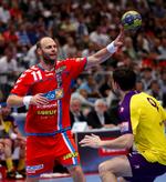 ansvar. Olafur Stefansson (tv) var ikke tilfreds med sit eget bidrag under Final4-stævnet. 