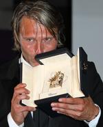 Prisvinder. »Tobias Lindholm (manuskriptforfatter, red.) og Thomas Vinterberg har skrevet noget, der var dejligt at hoppe ind i og let spilleligt«, siger Mads Mikkelsen om sin rolle i 'Jagten'. 