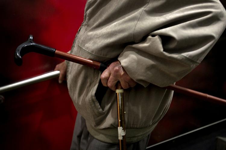 Kapitalpensioner. Fremover skal der ikke være fradrag for indbetalinger til kapitalpensioner. Til gengæld skal man heller ikke betale skat, når pengene udbetales. 